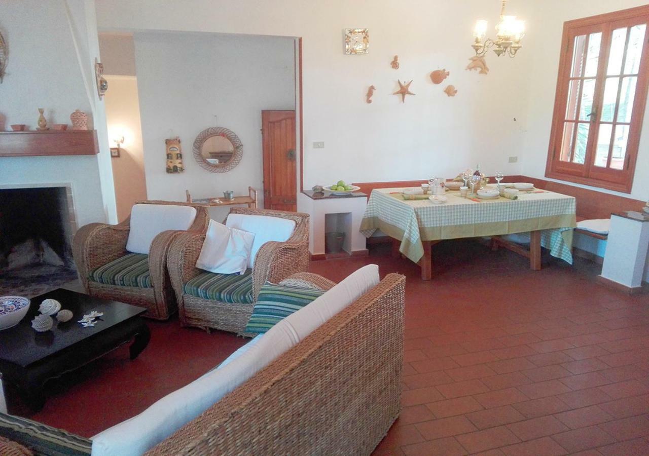 Villa Baia Di Галлиполи Экстерьер фото